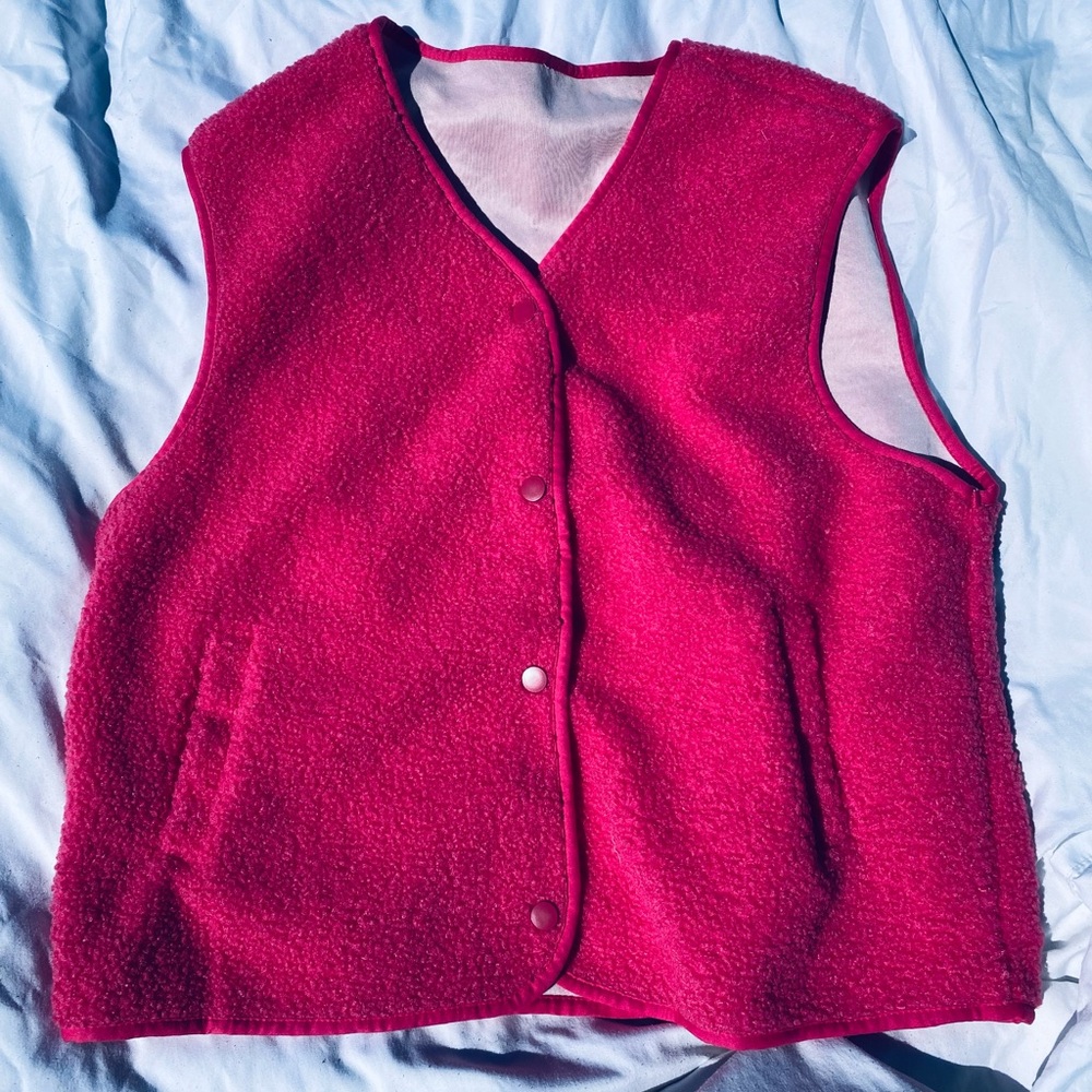 No Brand Boxy Hot Rose Pink Sleeveless Vest Multiple Sizes